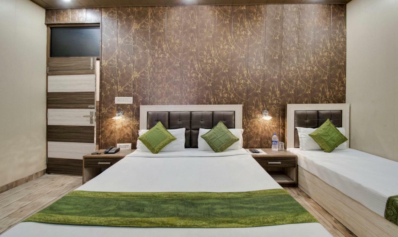 Itsy By Treebo - Royale Inn Meerut Exterior photo