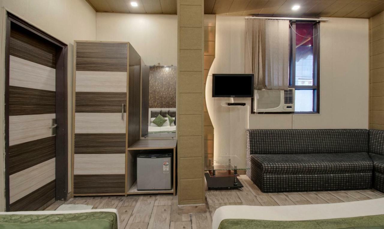 Itsy By Treebo - Royale Inn Meerut Exterior photo